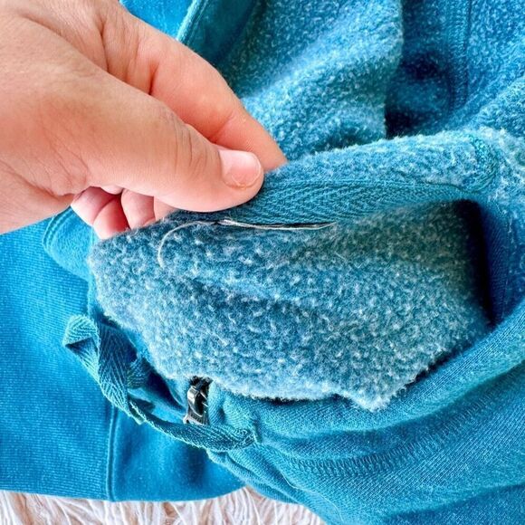 Vintage Hoodie Vest - Picture 3 of 3